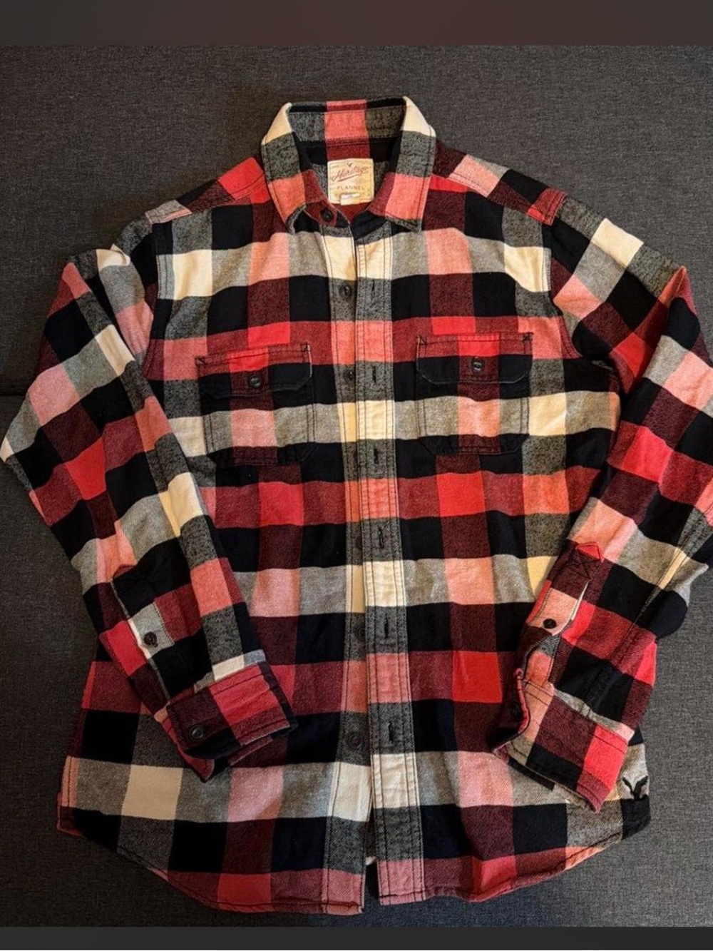 American Eagle Heritage Flannel Plaid Button Down Shirt Red Black Mens XS